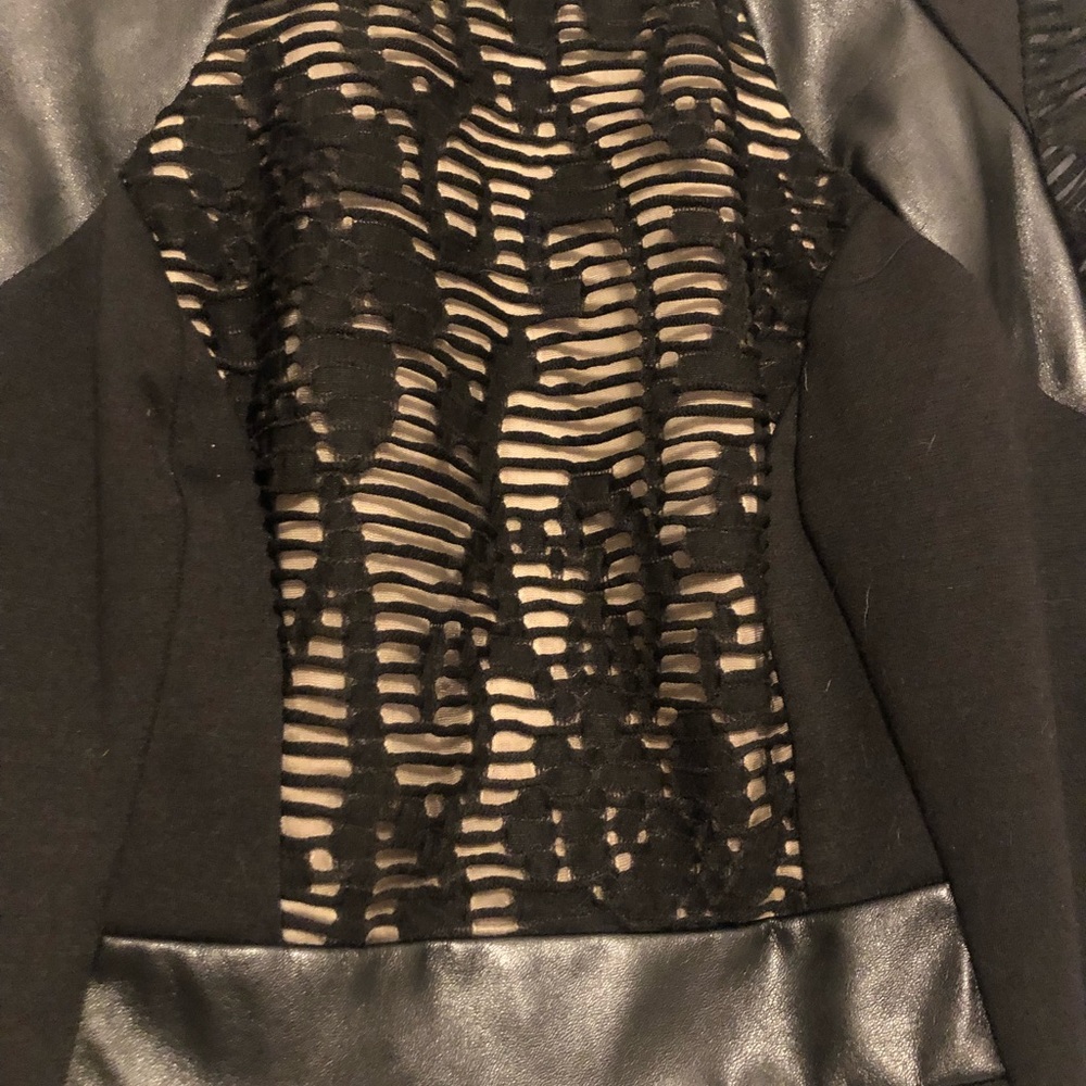 Beautiful black dress from Venus NWOT - Picture 6 of 9